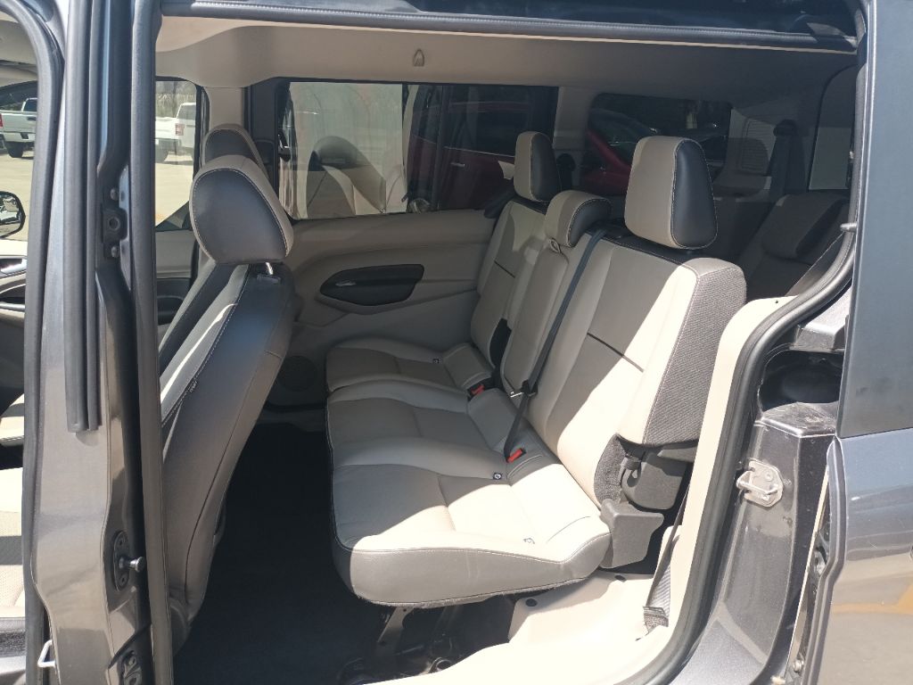 Photo 8 of this FORD TRANSIT CONNECT