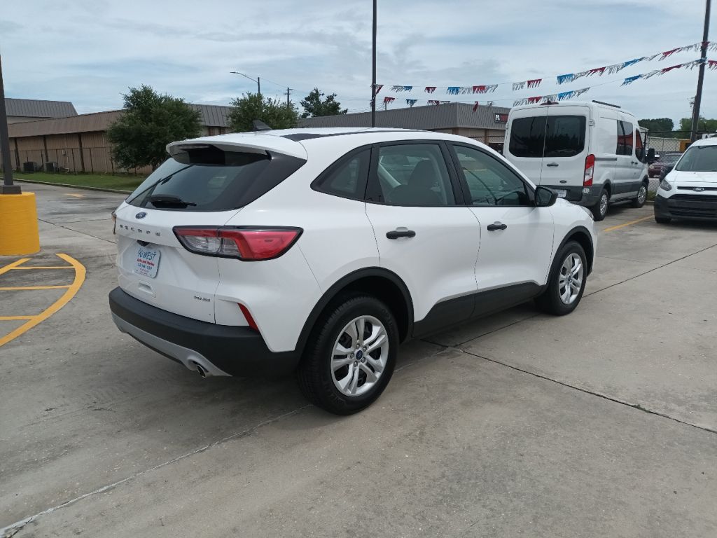 Photo 4 of this FORD ESCAPE