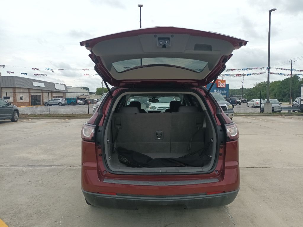 Photo 6 of this CHEVROLET TRAVERSE