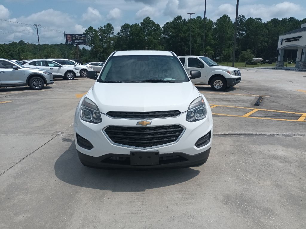 Photo 4 of this CHEVROLET EQUINOX