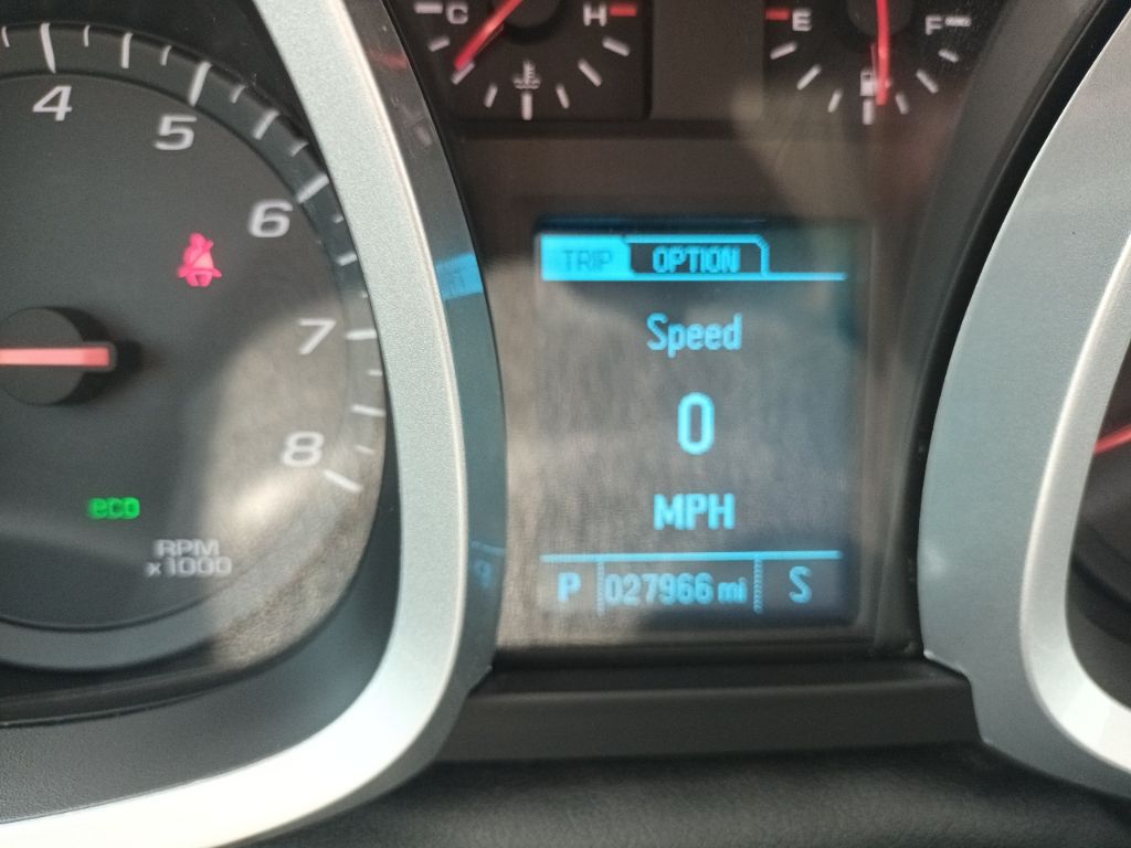 Photo 10 of this CHEVROLET EQUINOX