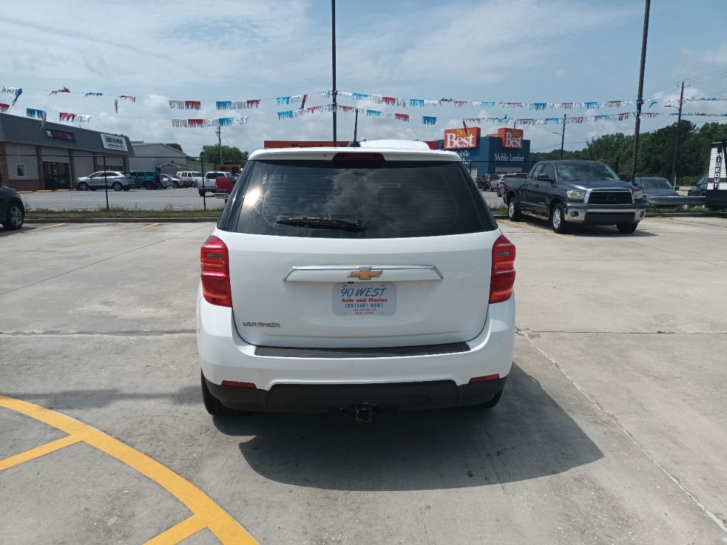 Photo 7 of this CHEVROLET EQUINOX