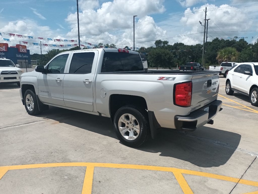 Photo 4 of this CHEVROLET SILVERADO 1500