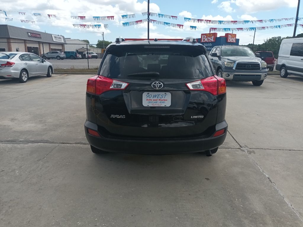 Photo 6 of this TOYOTA RAV4