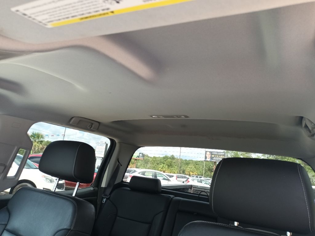 Photo 10 of this GMC SIERRA
