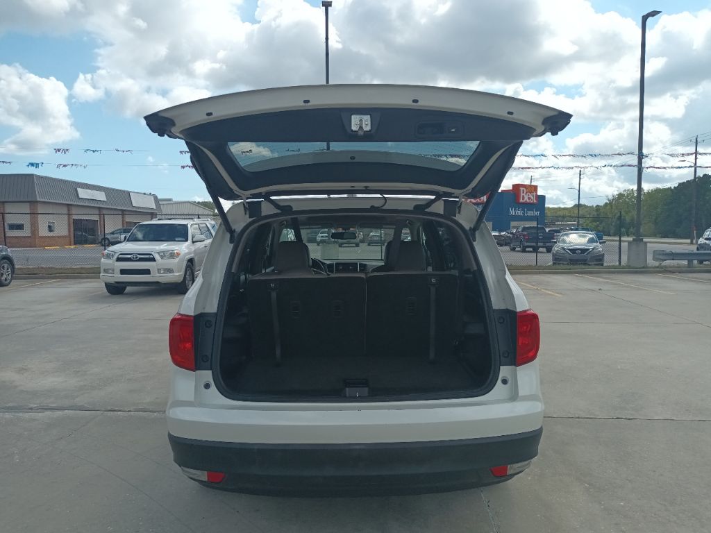 Photo 6 of this HONDA PILOT
