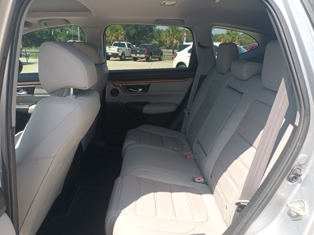 Photo 9 of this HONDA CR-V