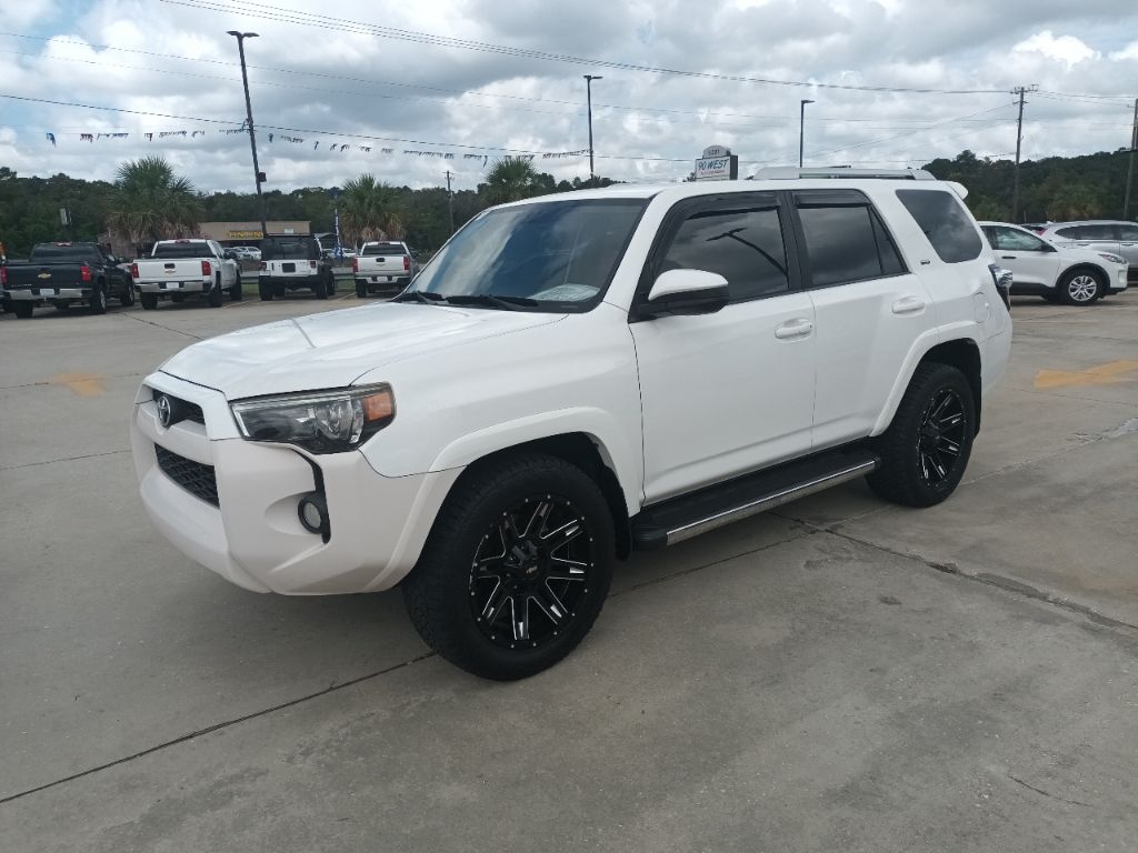 Photo 4 of this TOYOTA 4RUNNER