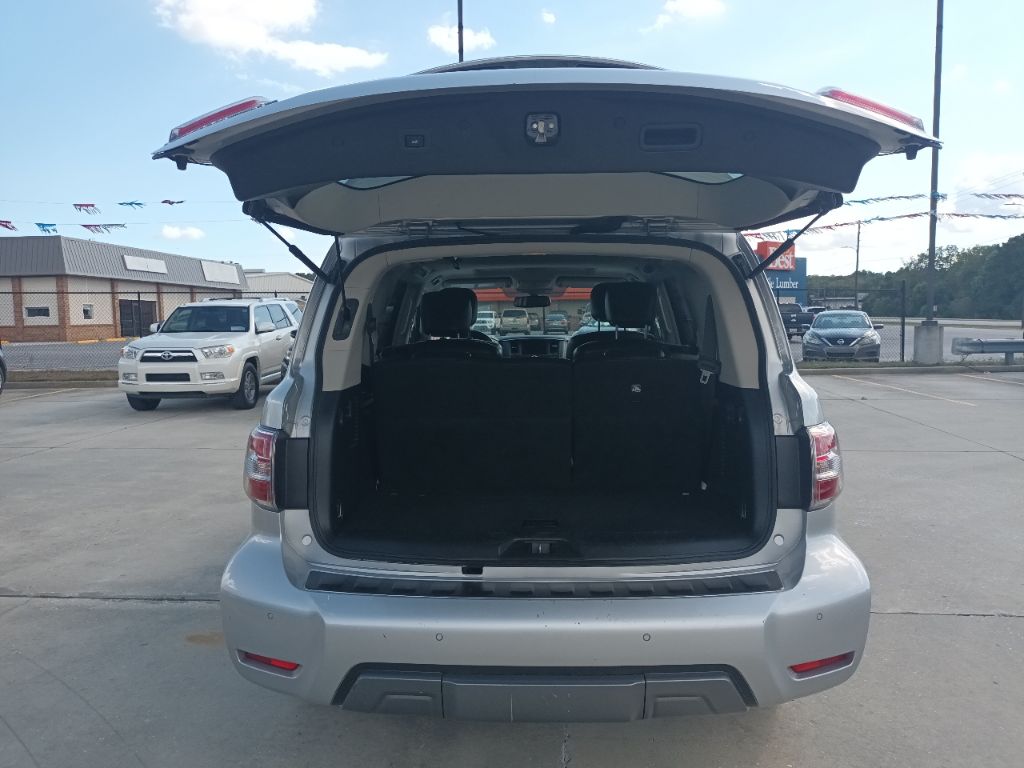 Photo 6 of this NISSAN ARMADA