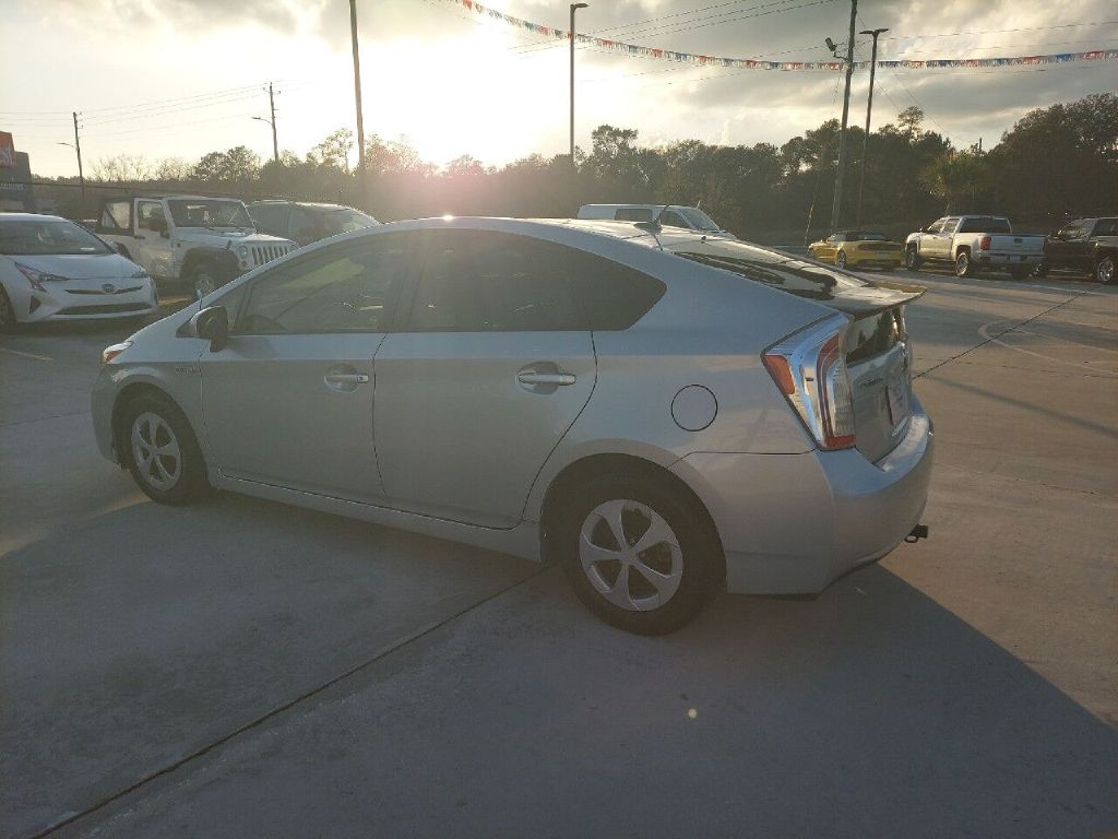 Photo 3 of this TOYOTA PRIUS