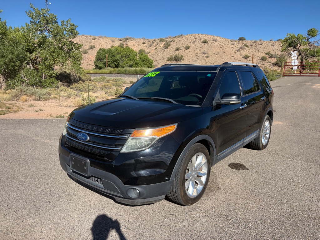 Additional photo of vehicle.
