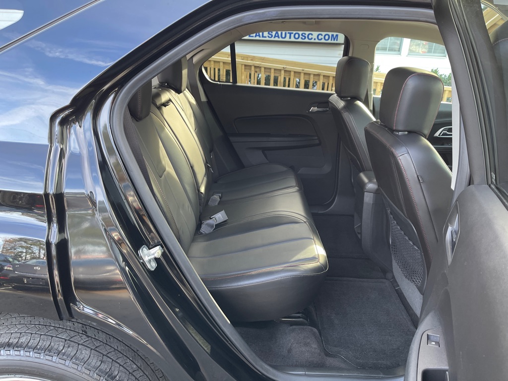 Photo 12 of this CHEVROLET EQUINOX