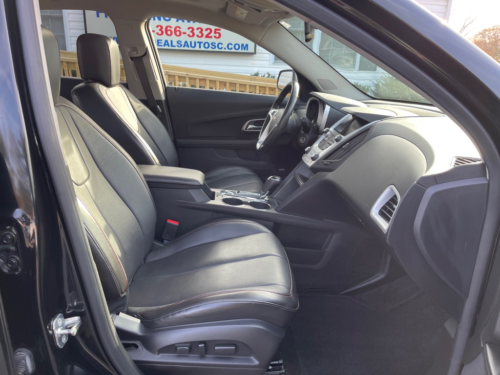 Photo 13 of this CHEVROLET EQUINOX