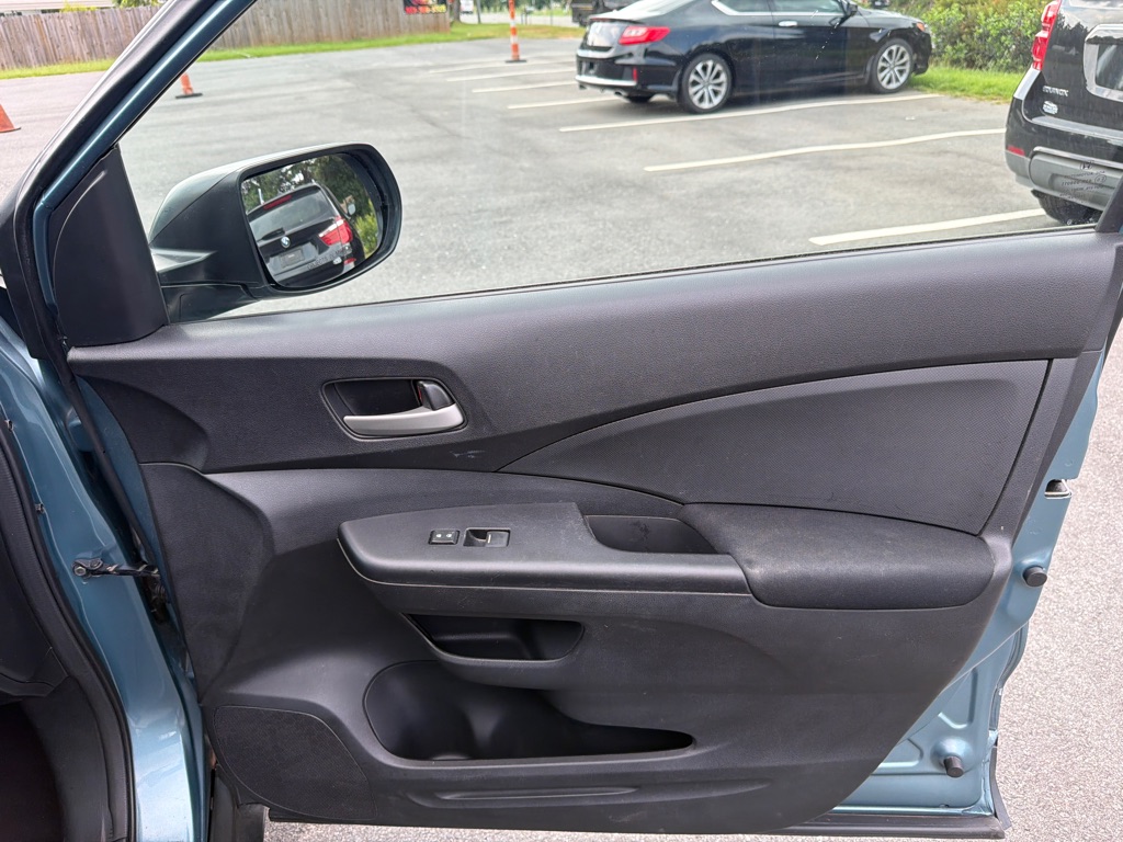 Photo 16 of this HONDA CR-V
