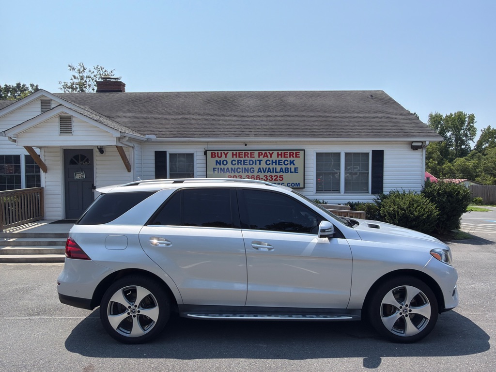 Photo 6 of this MERCEDES-BENZ GLE