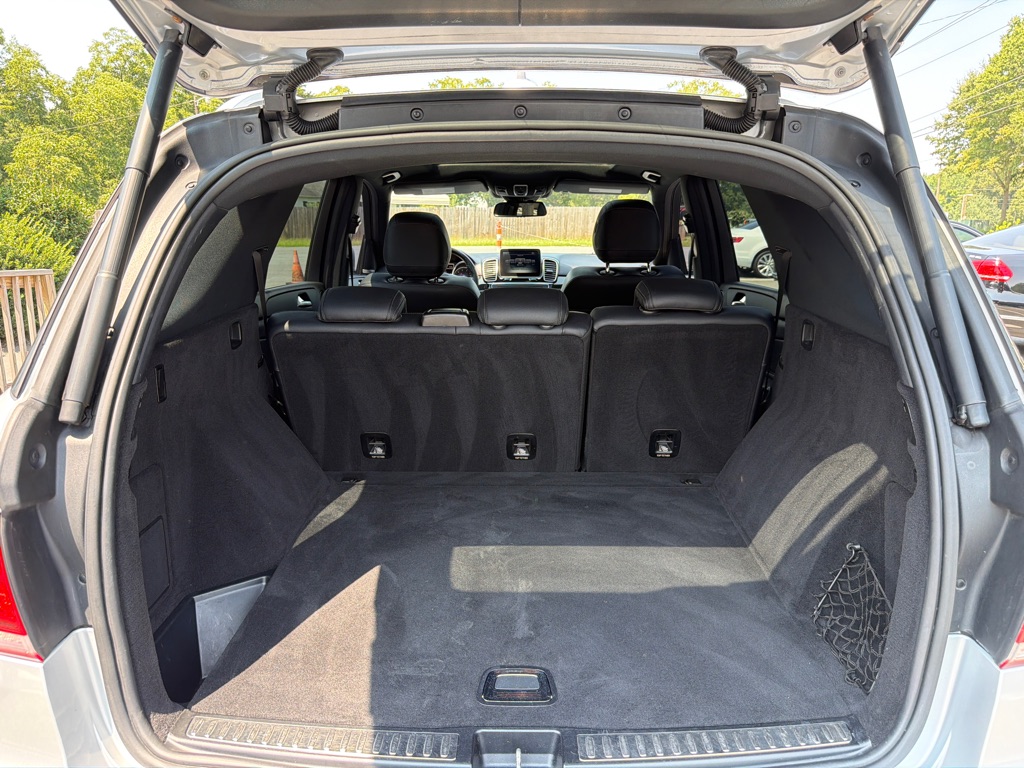 Photo 17 of this MERCEDES-BENZ GLE