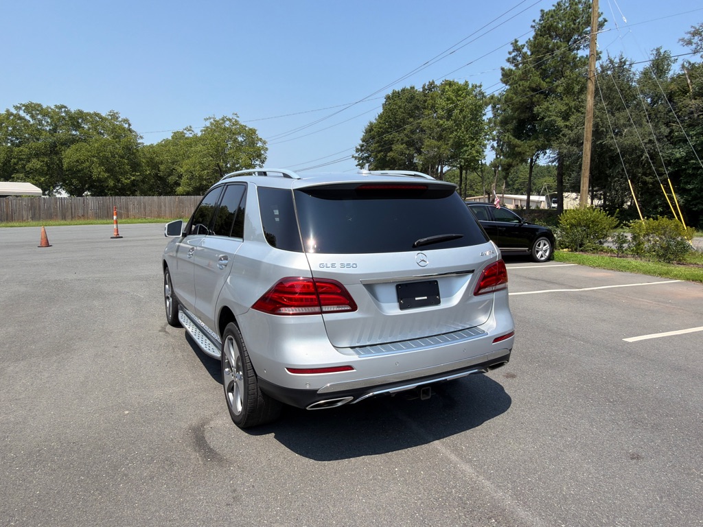 Photo 4 of this MERCEDES-BENZ GLE