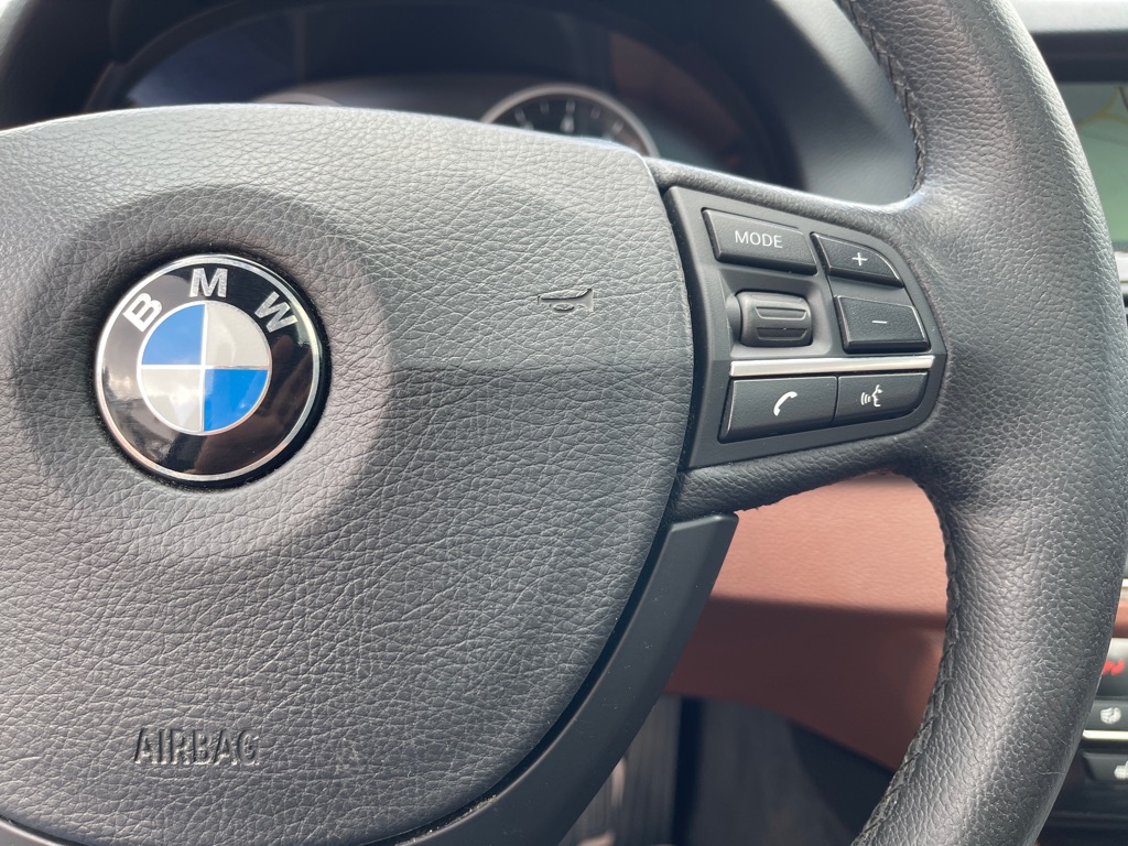 Photo 24 of this BMW 528