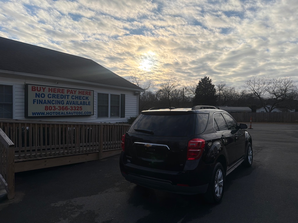 Photo 5 of this CHEVROLET EQUINOX