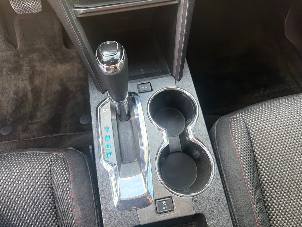 Photo 21 of this CHEVROLET EQUINOX