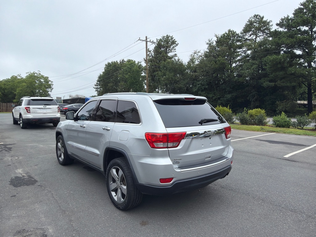 Photo 4 of this JEEP GRAND CHEROKEE