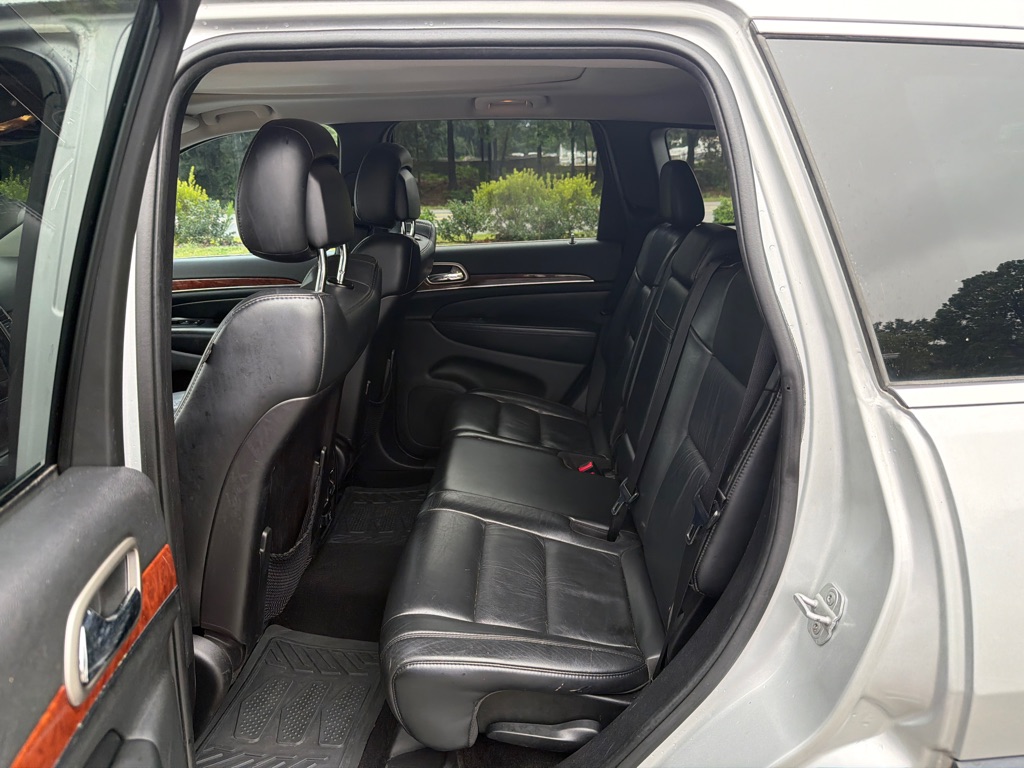 Photo 11 of this JEEP GRAND CHEROKEE