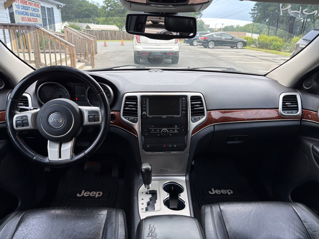 Photo 18 of this JEEP GRAND CHEROKEE