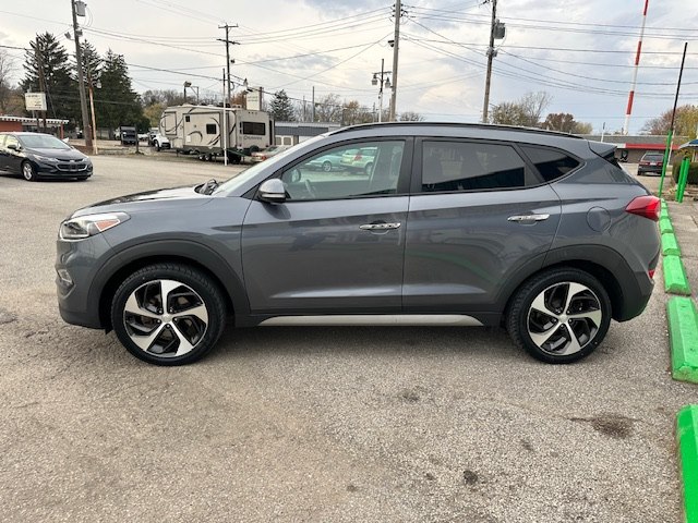 2017 HYUNDAI TUCSON LIMITED for sale at Zombie Johns