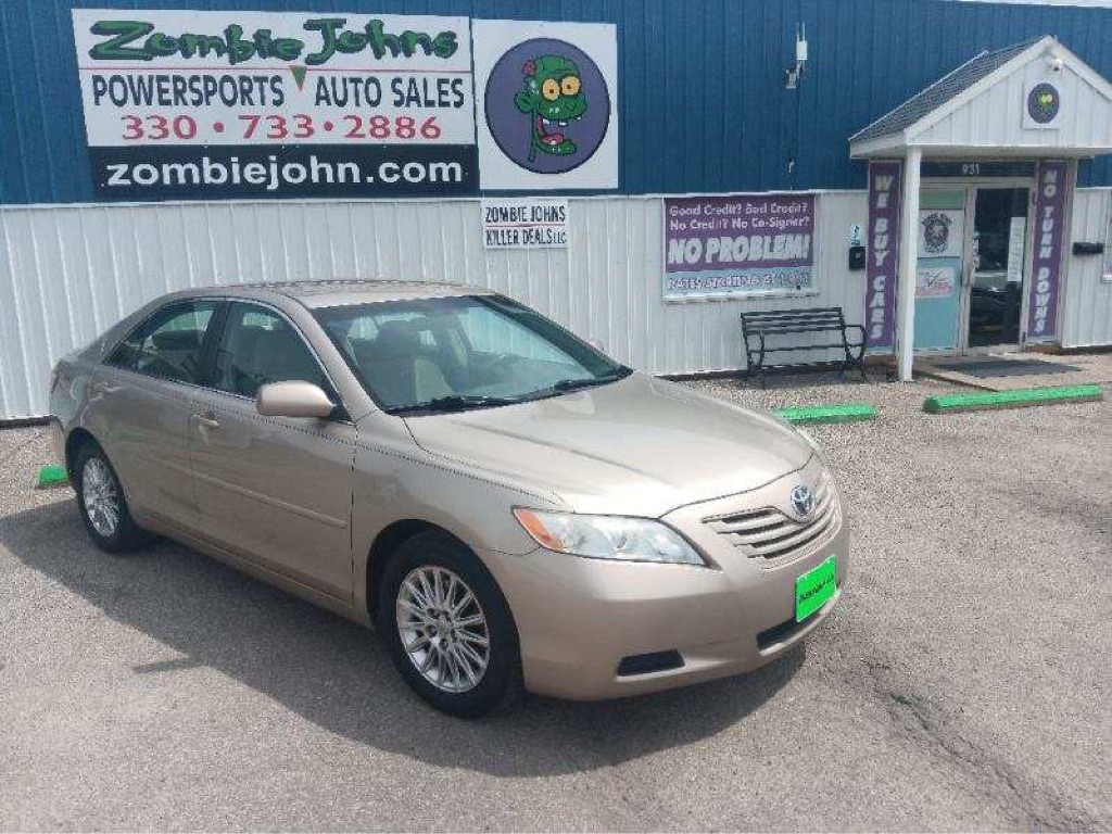 2007 TOYOTA CAMRY LE for sale at Zombie Johns