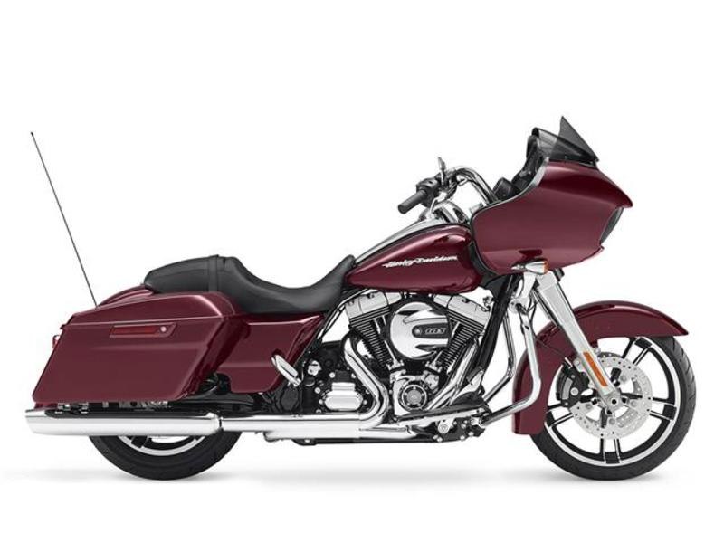 2015 HARLEY DAVIDSON ROAD GLIDE FLTRX for sale at Zombie Johns