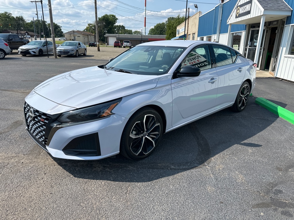 2024 NISSAN ALTIMA SR - Image 3