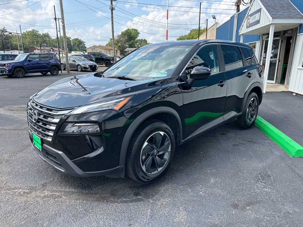 2025 NISSAN ROGUE SV - Image 3