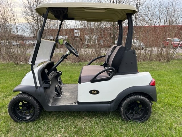 2016 CLUB CAR PRECEDENT GOLF CART for sale at Zombie Johns