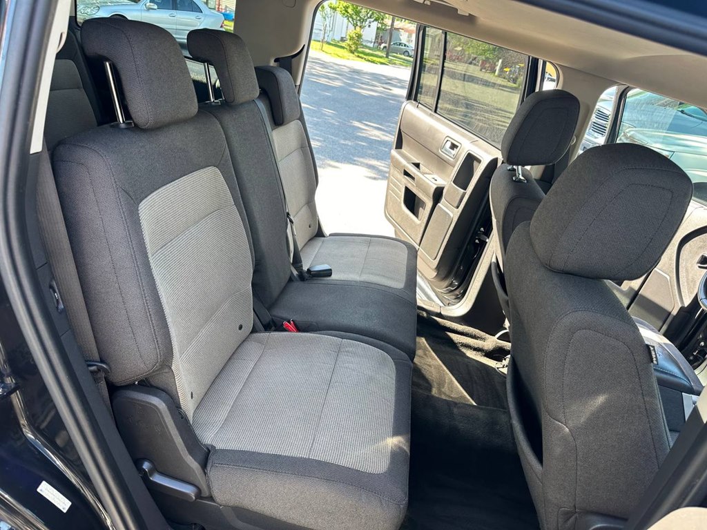 Photo 26 of this FORD FLEX