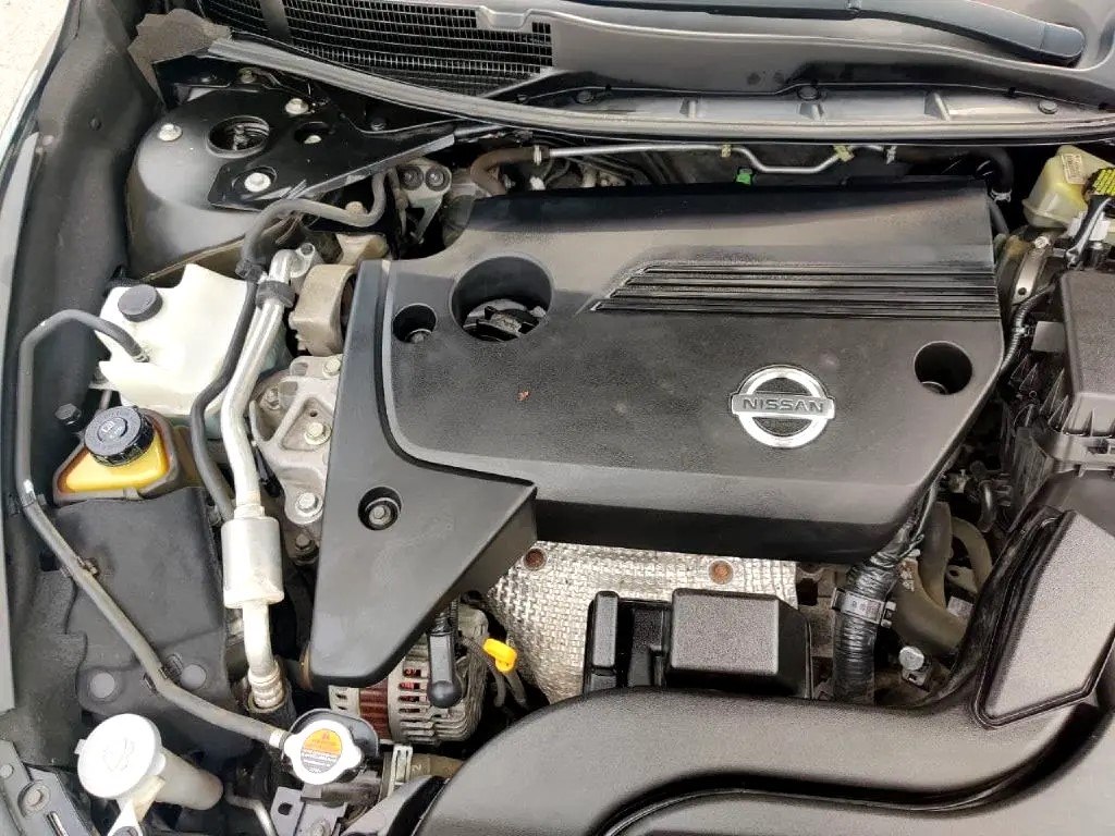 Photo 24 of this NISSAN ALTIMA