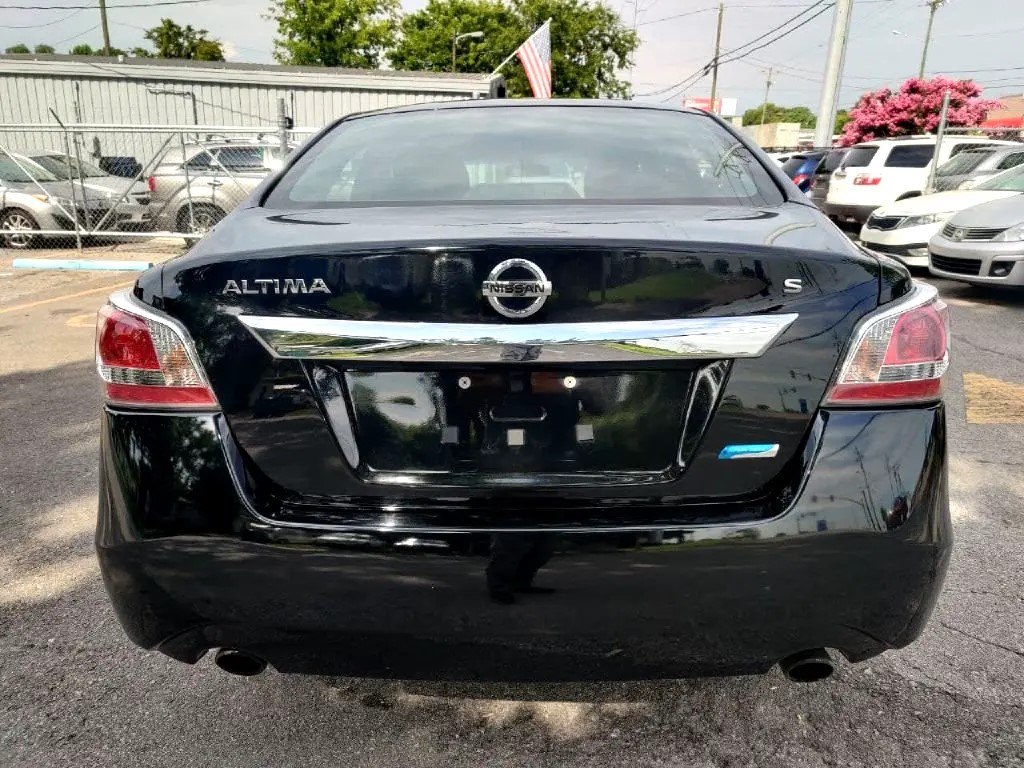 Photo 4 of this NISSAN ALTIMA