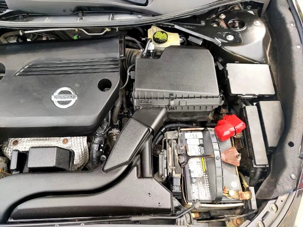 Photo 25 of this NISSAN ALTIMA