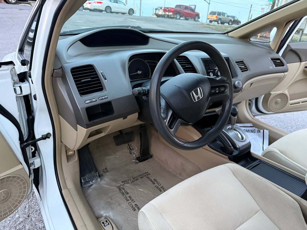 Photo 15 of this HONDA CIVIC