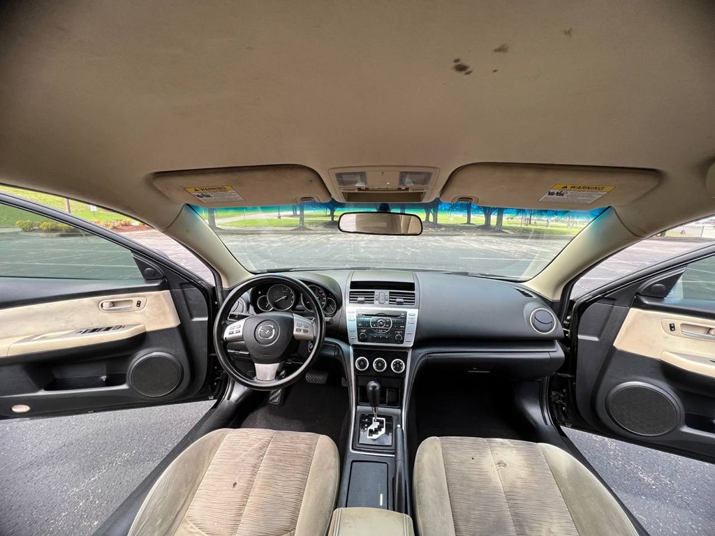 Photo 24 of this MAZDA 6