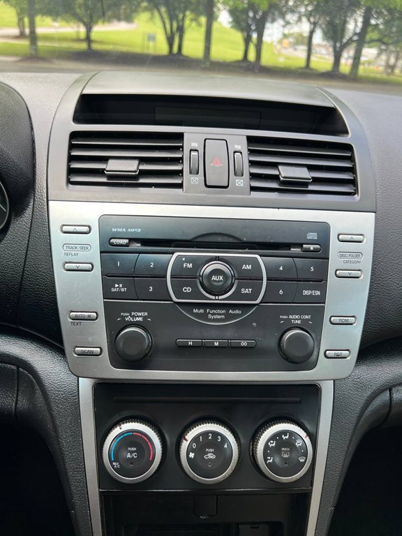 Photo 29 of this MAZDA 6