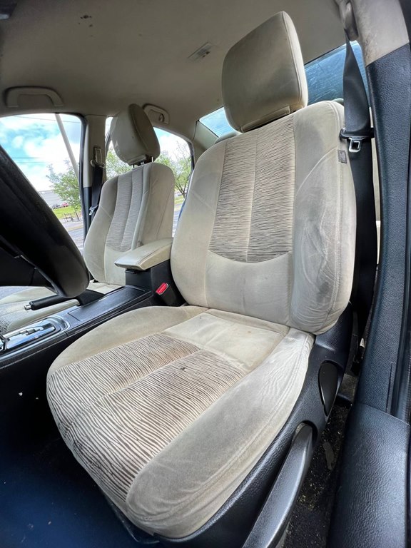 Photo 19 of this MAZDA 6
