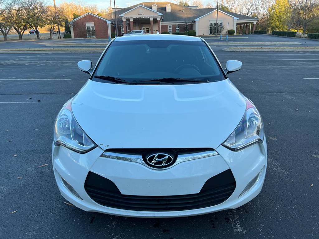 Photo 2 of this HYUNDAI VELOSTER