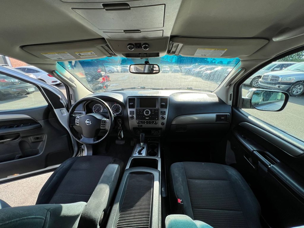 Photo 17 of this NISSAN ARMADA