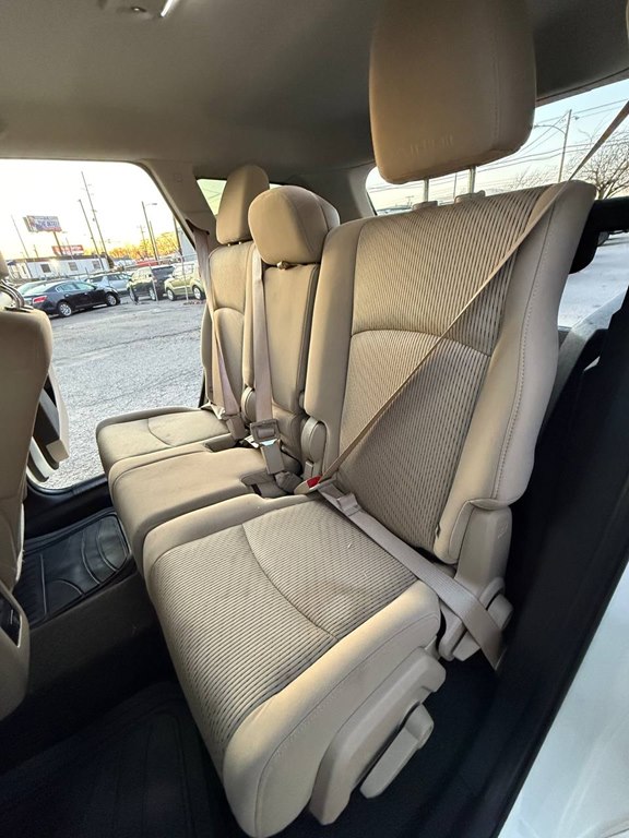 Photo 21 of this DODGE JOURNEY