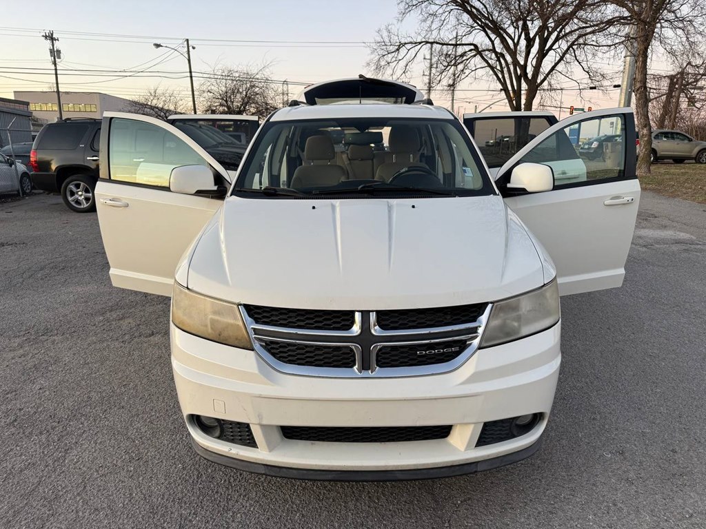 Photo 10 of this DODGE JOURNEY