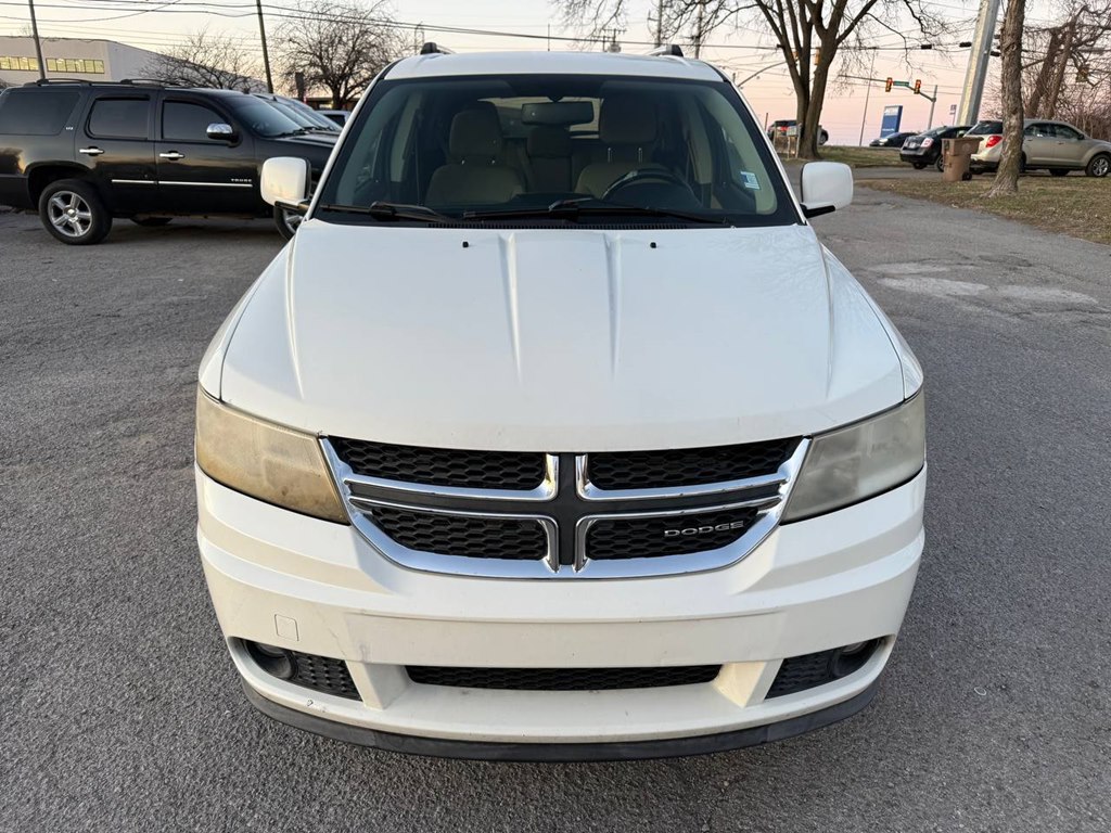 Photo 2 of this DODGE JOURNEY
