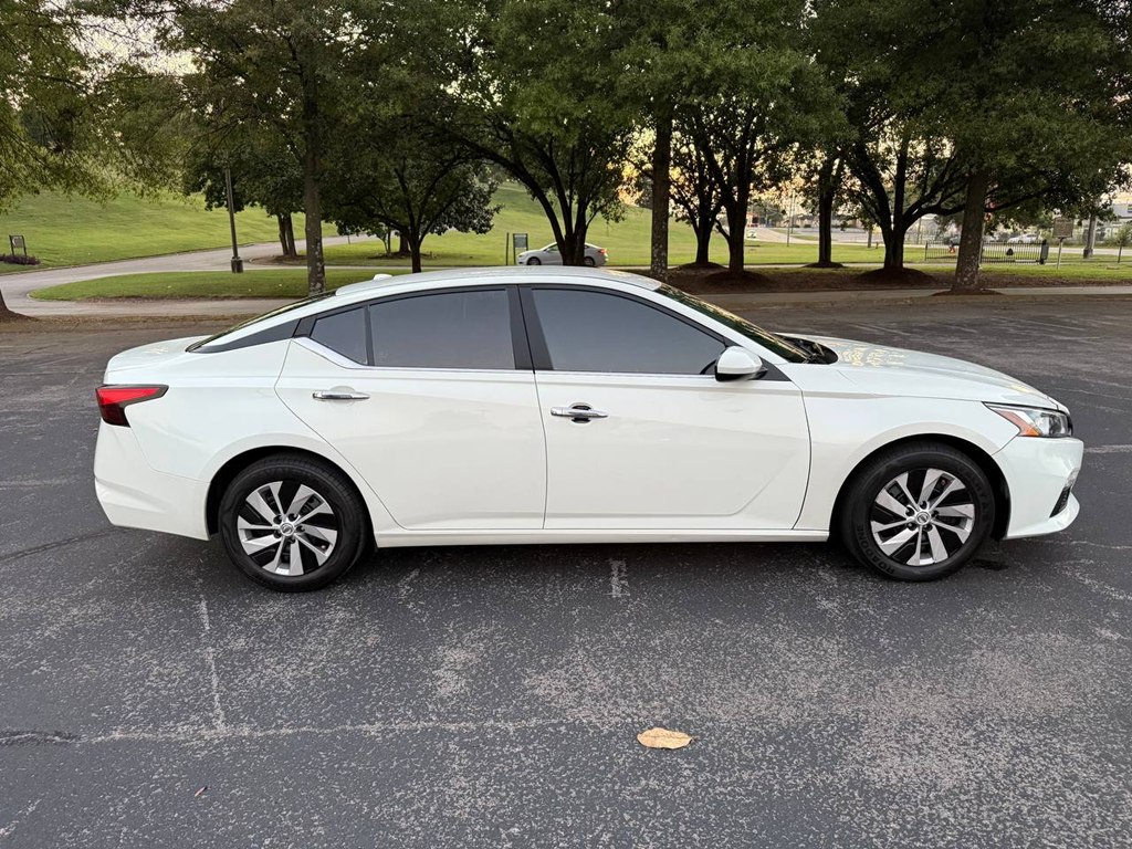 Photo 6 of this NISSAN ALTIMA