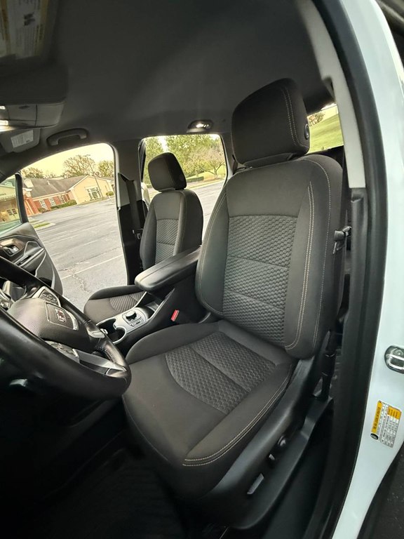 Photo 19 of this GMC TERRAIN