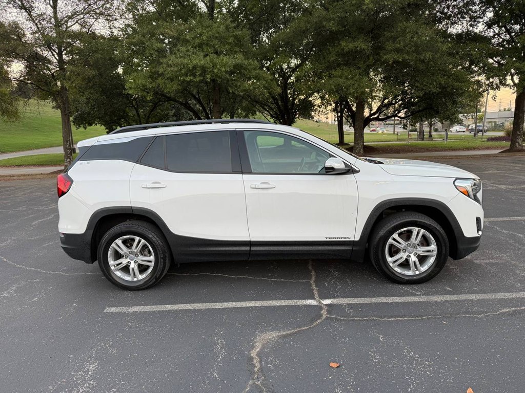Photo 5 of this GMC TERRAIN