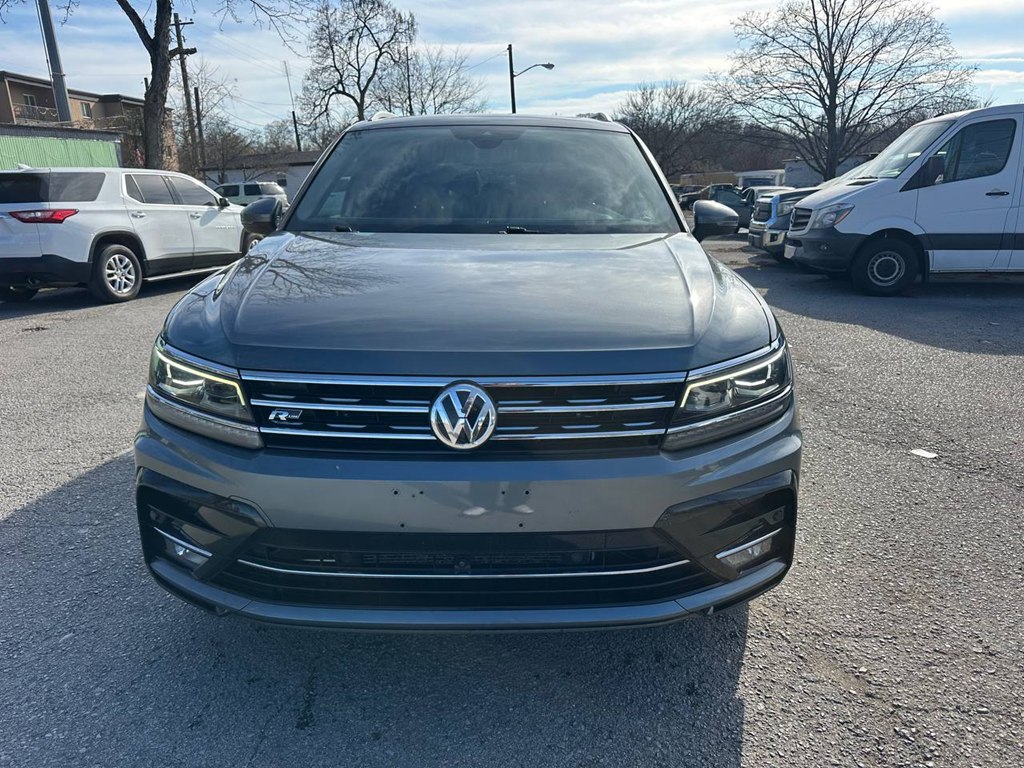 Photo 3 of this VOLKSWAGEN TIGUAN